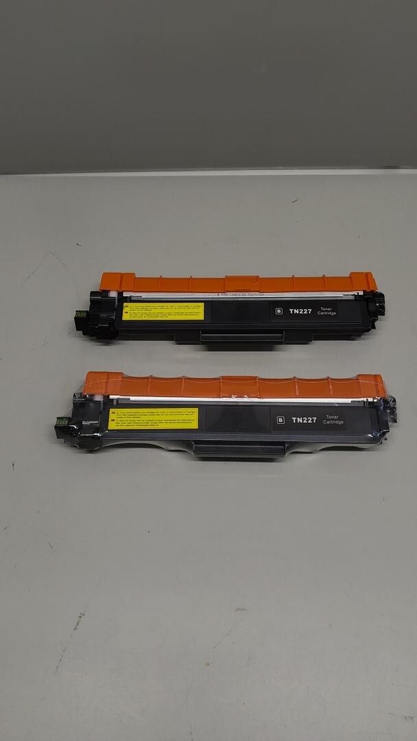 306940